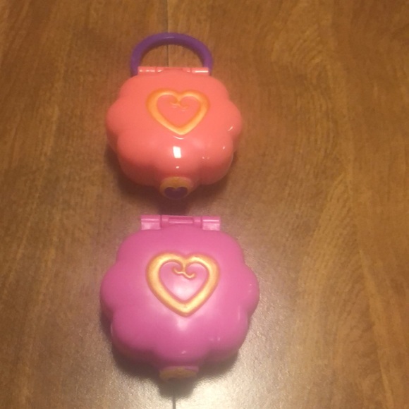 (2) Polly Pocket Inspired Little Houses with a cat, dog and (1) person! - Picture 14 of 17